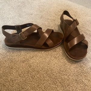 Women’s Leather Chacos